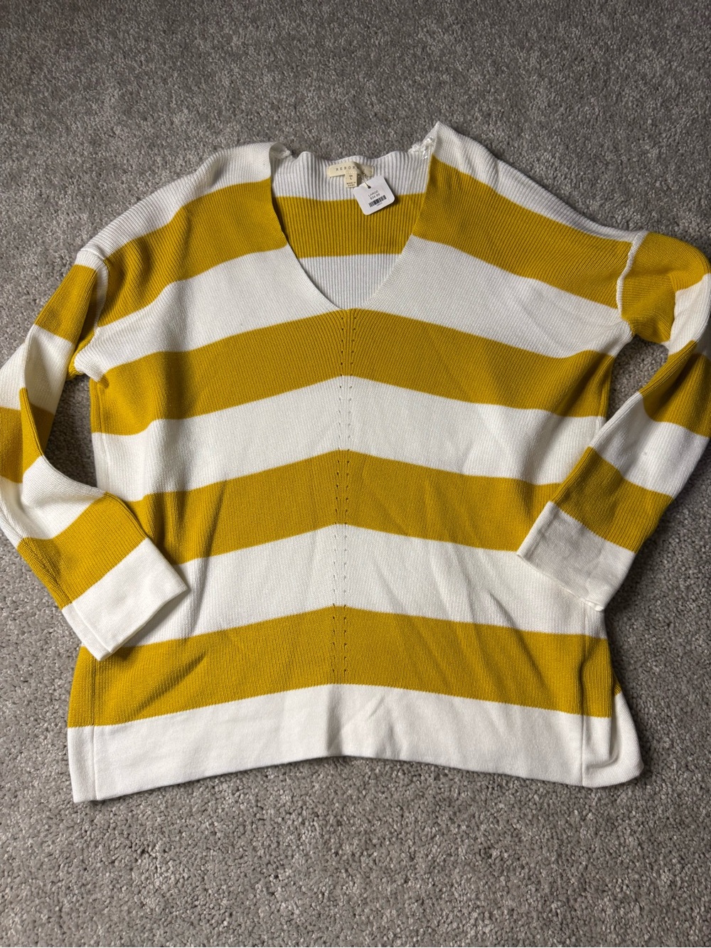 Reborn J Yellow & White Striped V-Neck Sweater